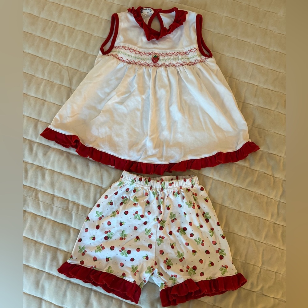 Magnolia baby 4t strawberry set